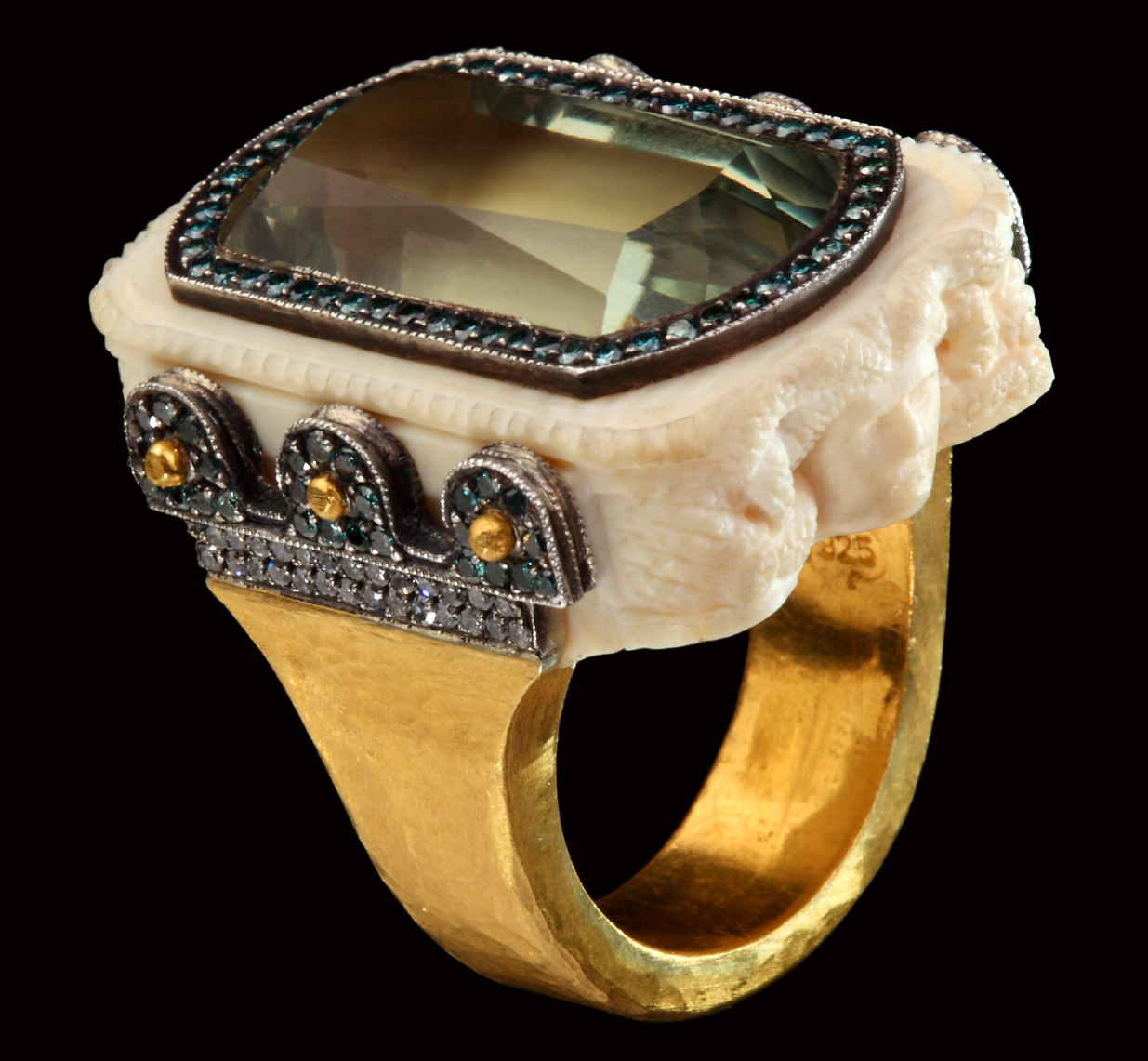 Medusa's Gaze - Medusa'nın Bakışı