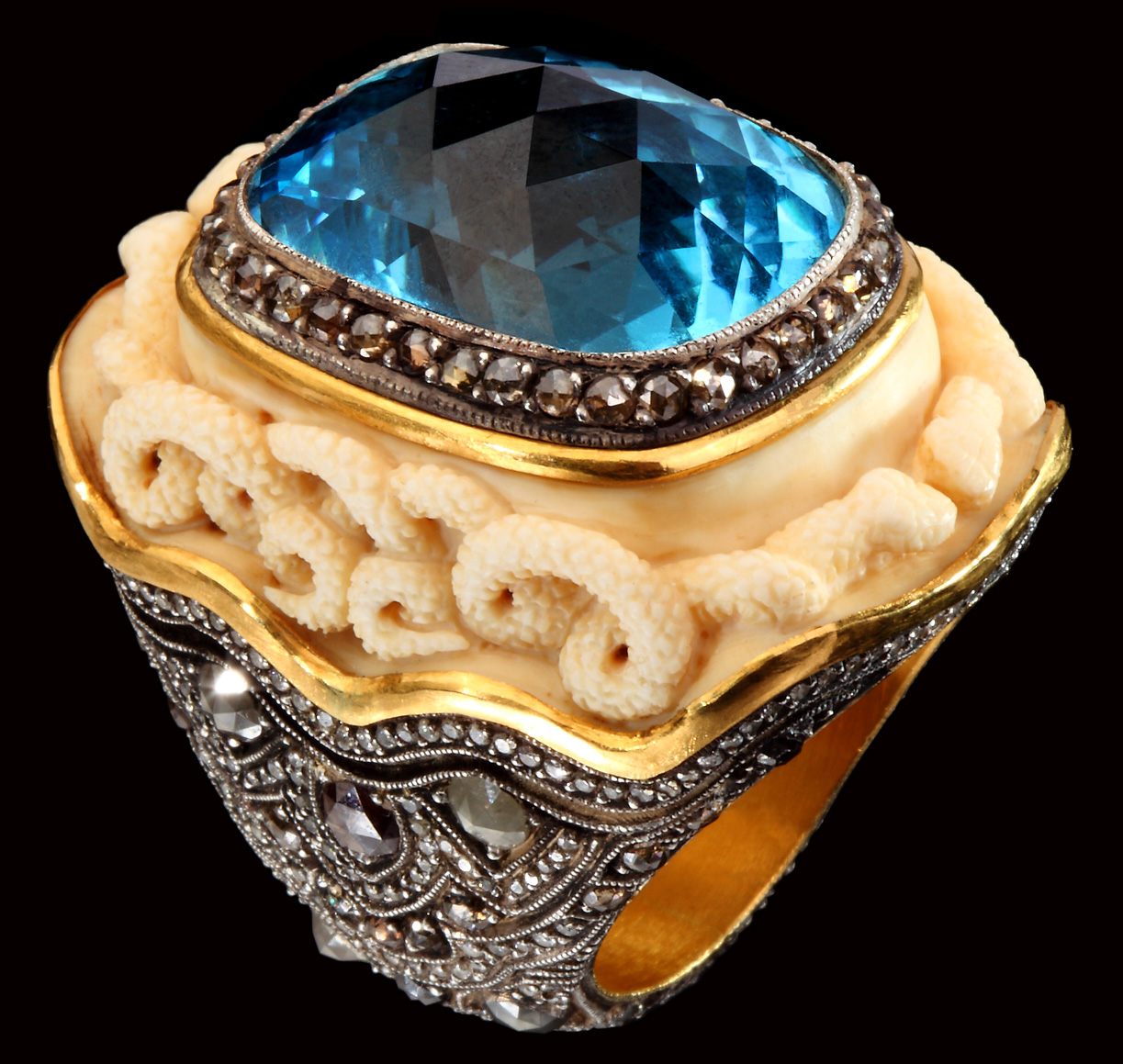 Yılanların Dansı Yüzük